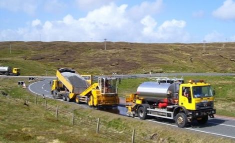 There are fears that cuts to maintenance budgets will result in the quality of Shetland's roads deteriorating.
