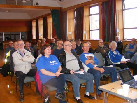 An estimated 33 people turned out on Saturday afternoon at Islesburgh community centre to discuss the independence campaign at a meeting organised by Yes Shetland. Photo Yes Shetland