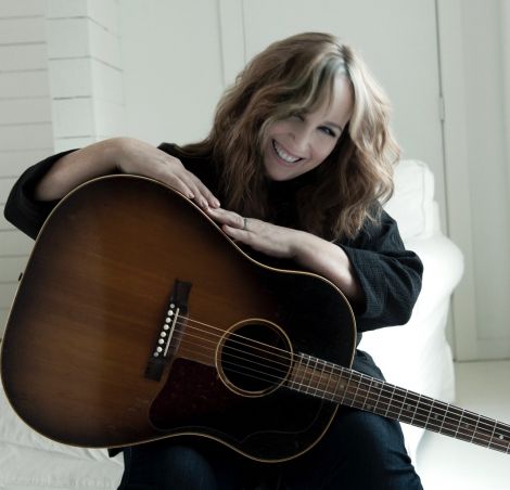 Highly rated American singer songwriter Gretchen Peters.