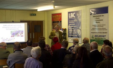 SLMG chairman Ronnie Eunson addressing the resilience review meeting at the marts on Thursday. Photo: Shetland News